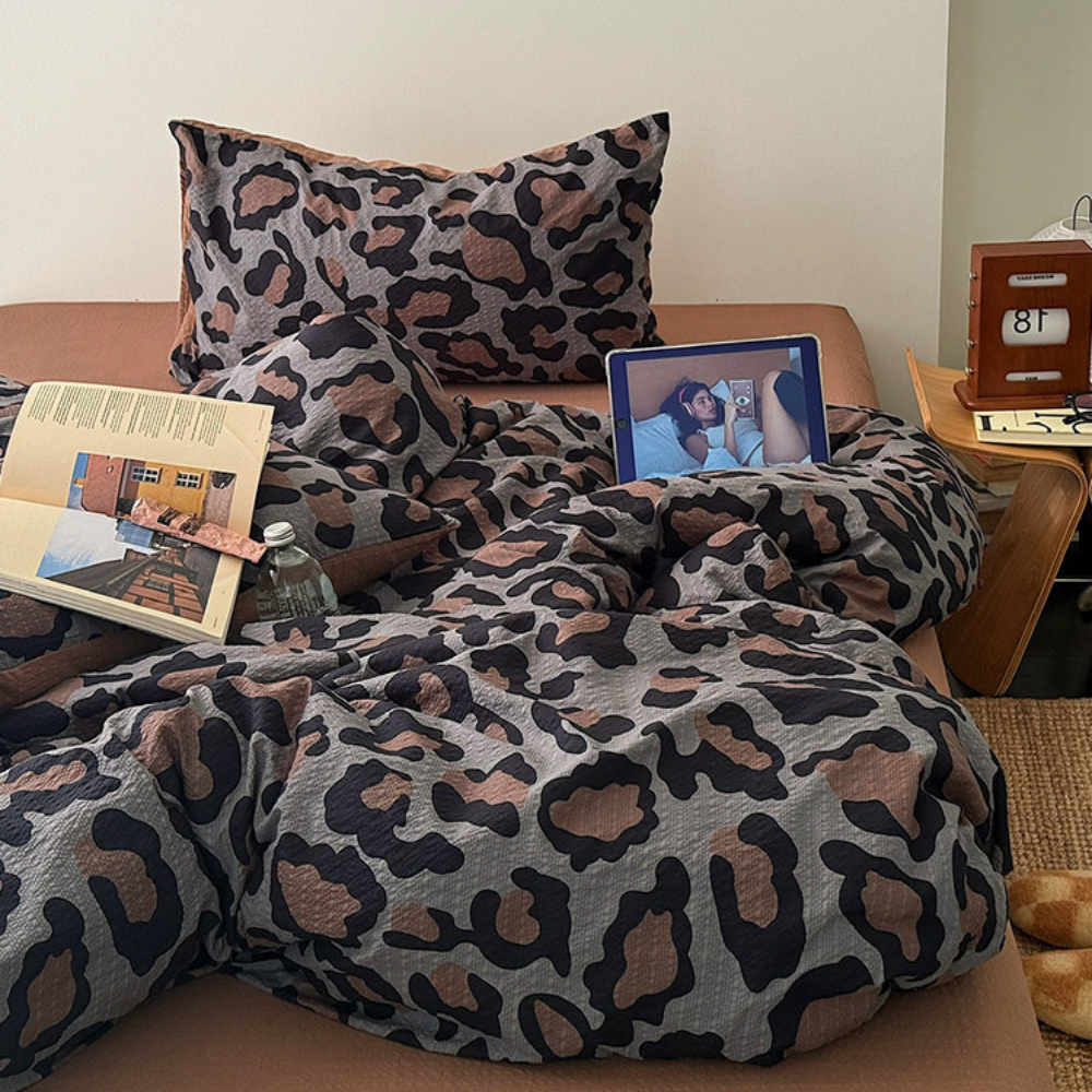 Duvet Cover & Pillowcase Set N161