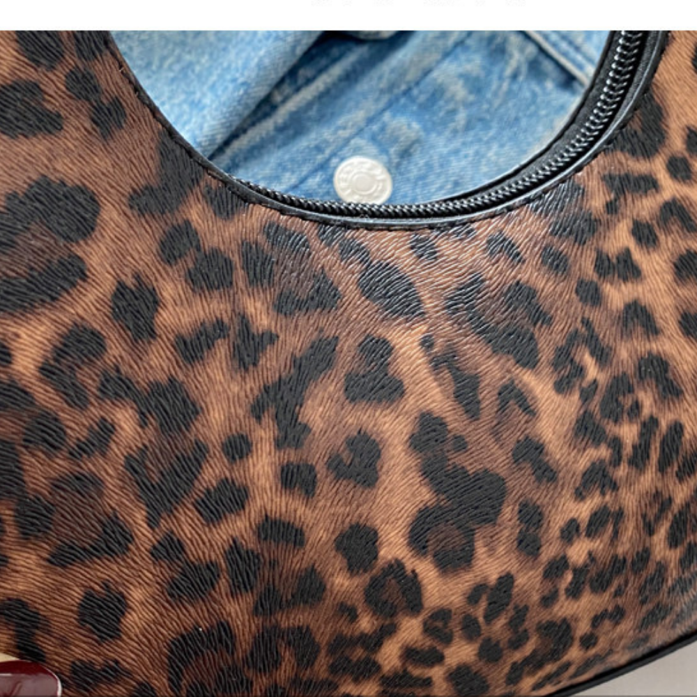 Crescent Underarm Shoulder Bag N151