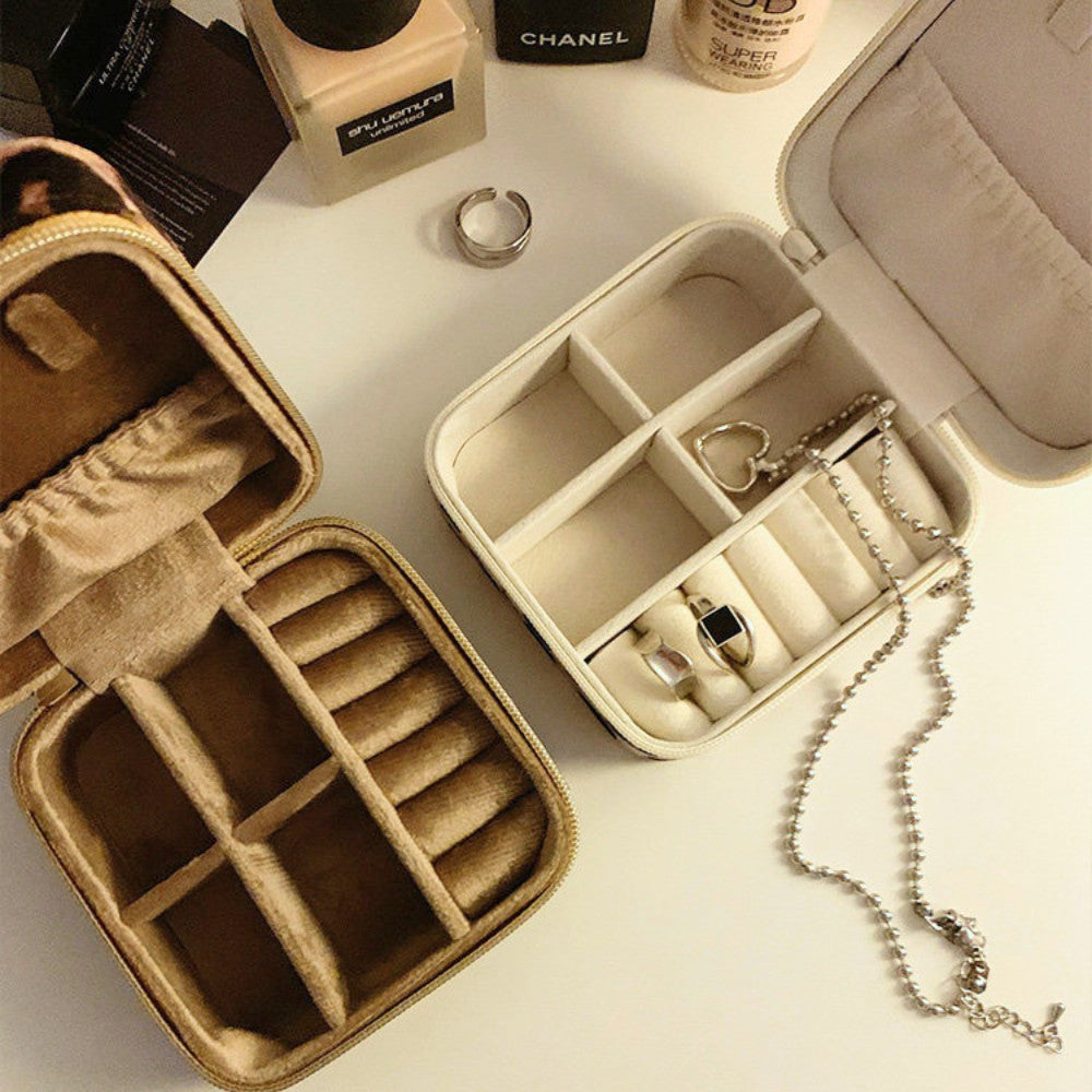 Treasure Case　N150
