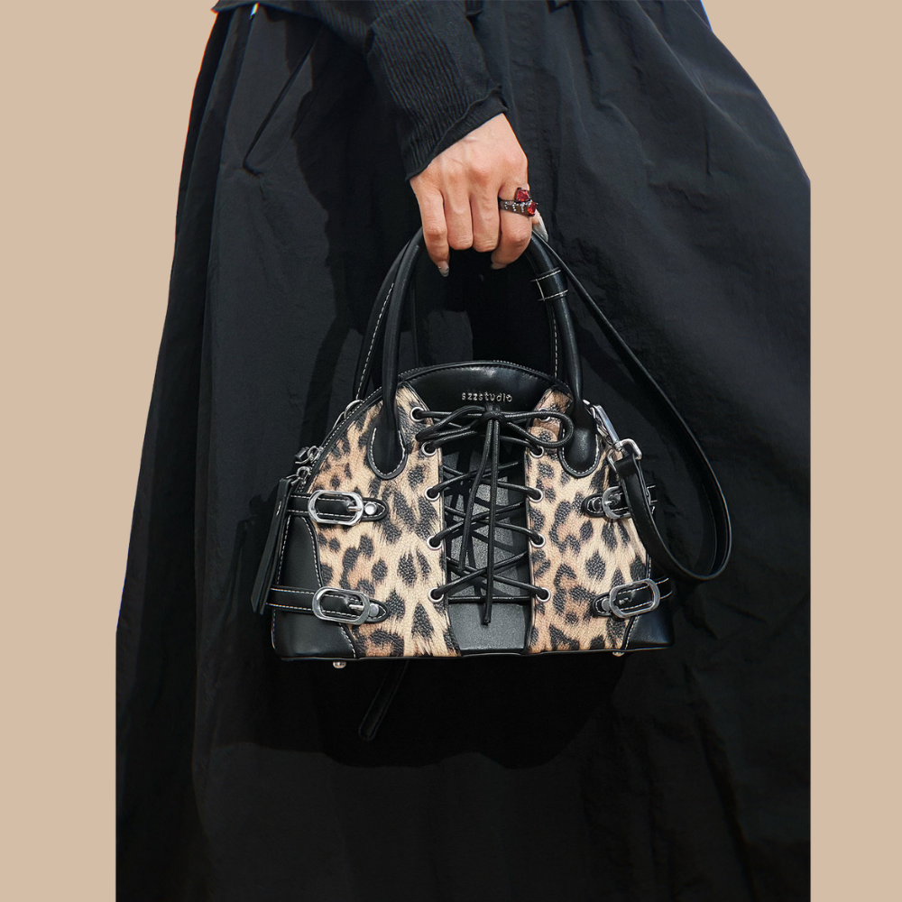Lace-Up Bowling Bag N133