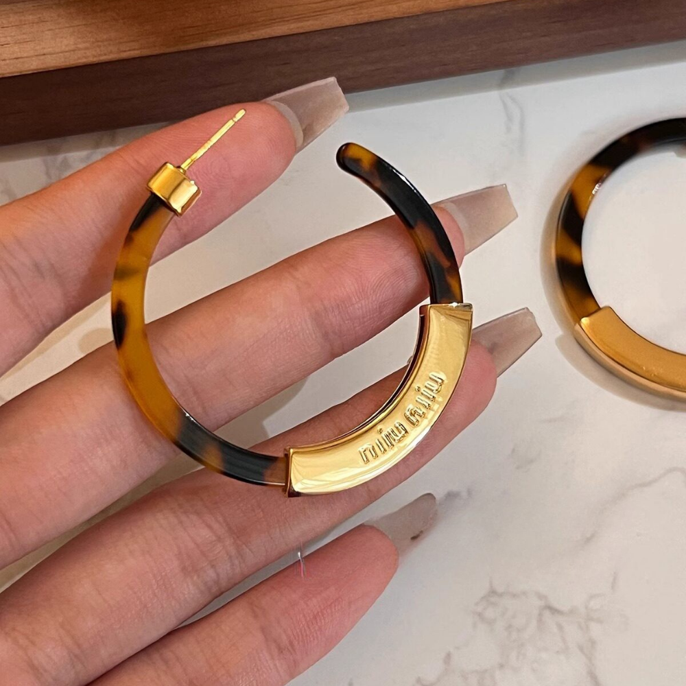 Tortoiseshell Hoop Earrings N104