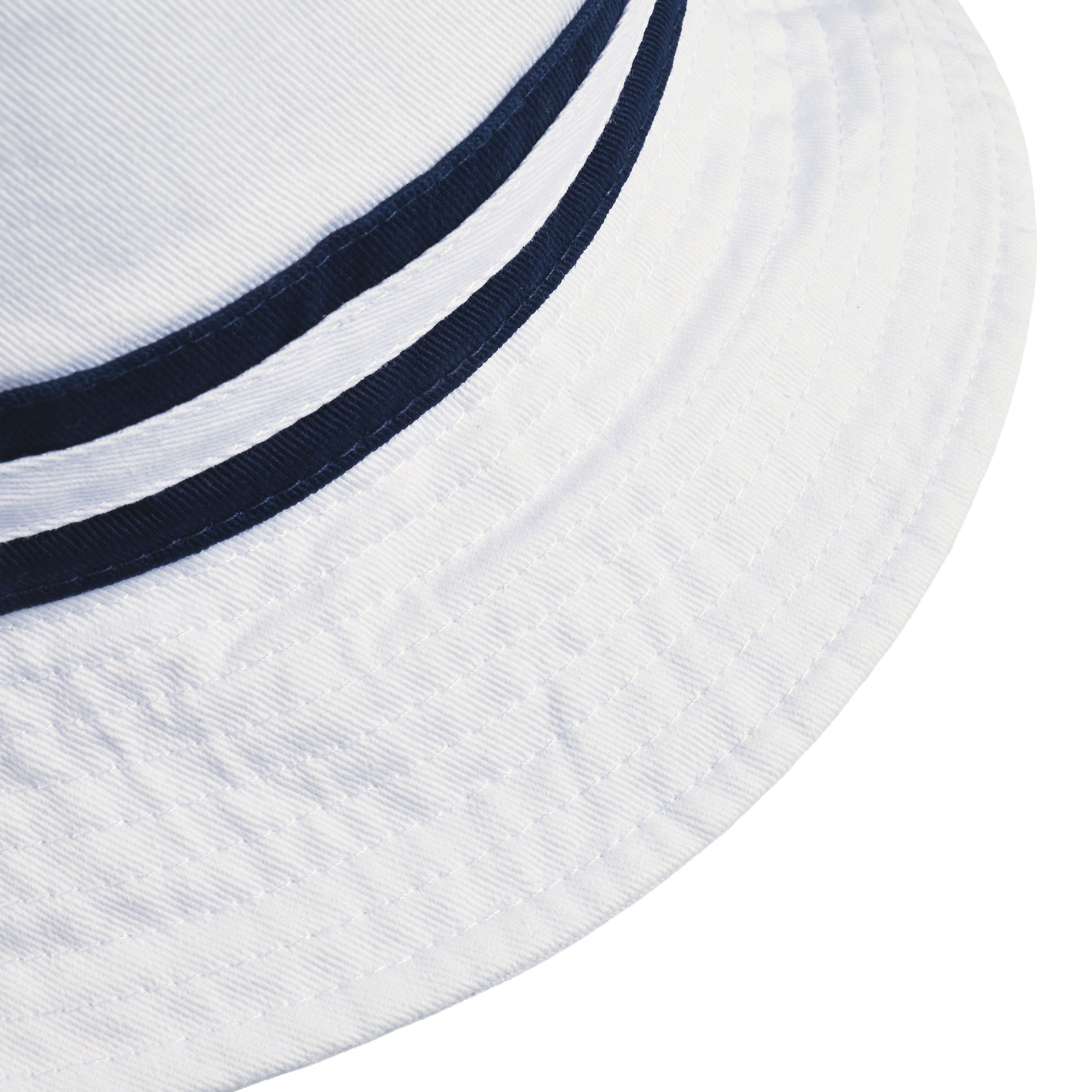 Crest Sail Bucket Hat white image