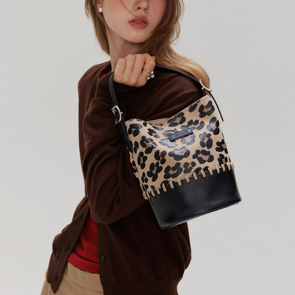Suede & Leather Two-Tone Bucket Bag  N180