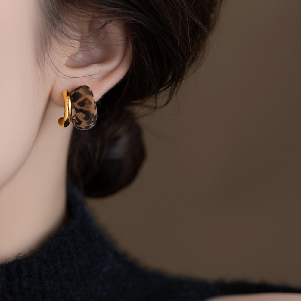 Flocked C-Hoop Earrings N110