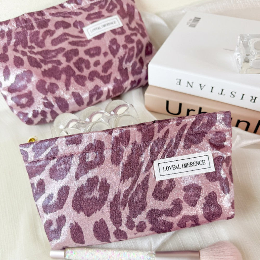 Lumi Flat Pouch　N111